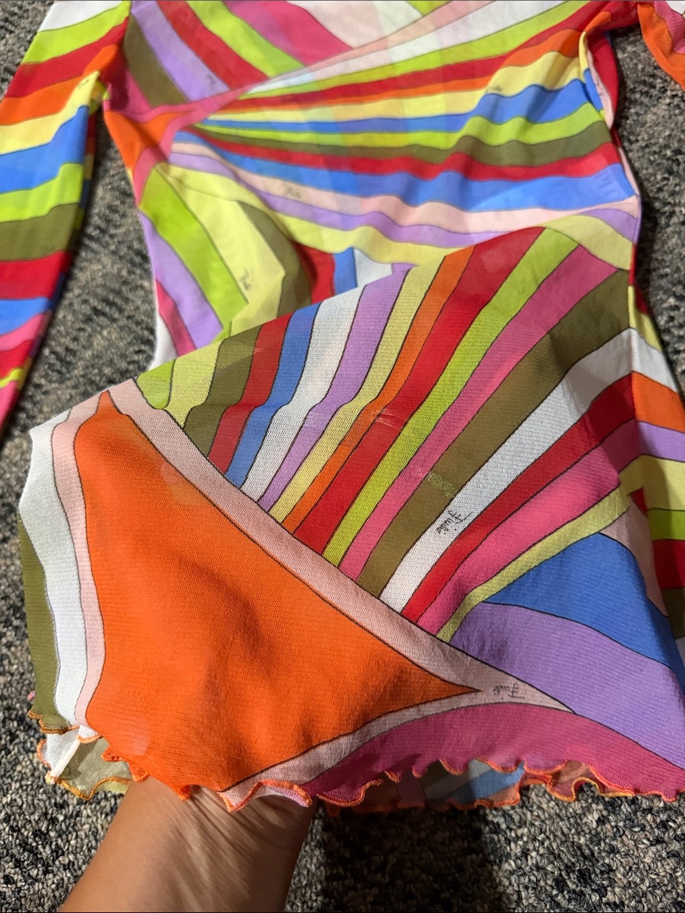 Emilio Pucci Multicolor Swirl Long Sleeve Top - Picture 2 of 4